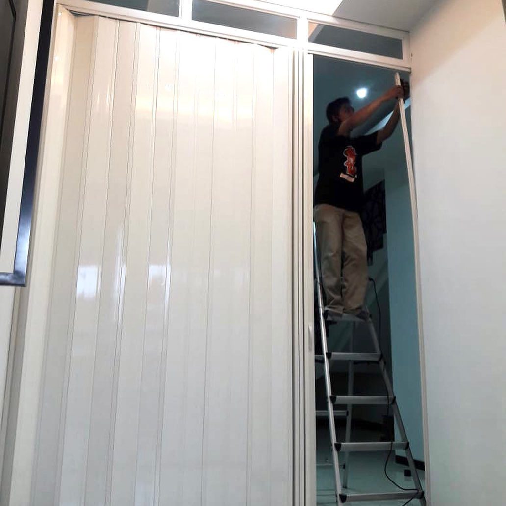 pembatas ruangan murah meriah