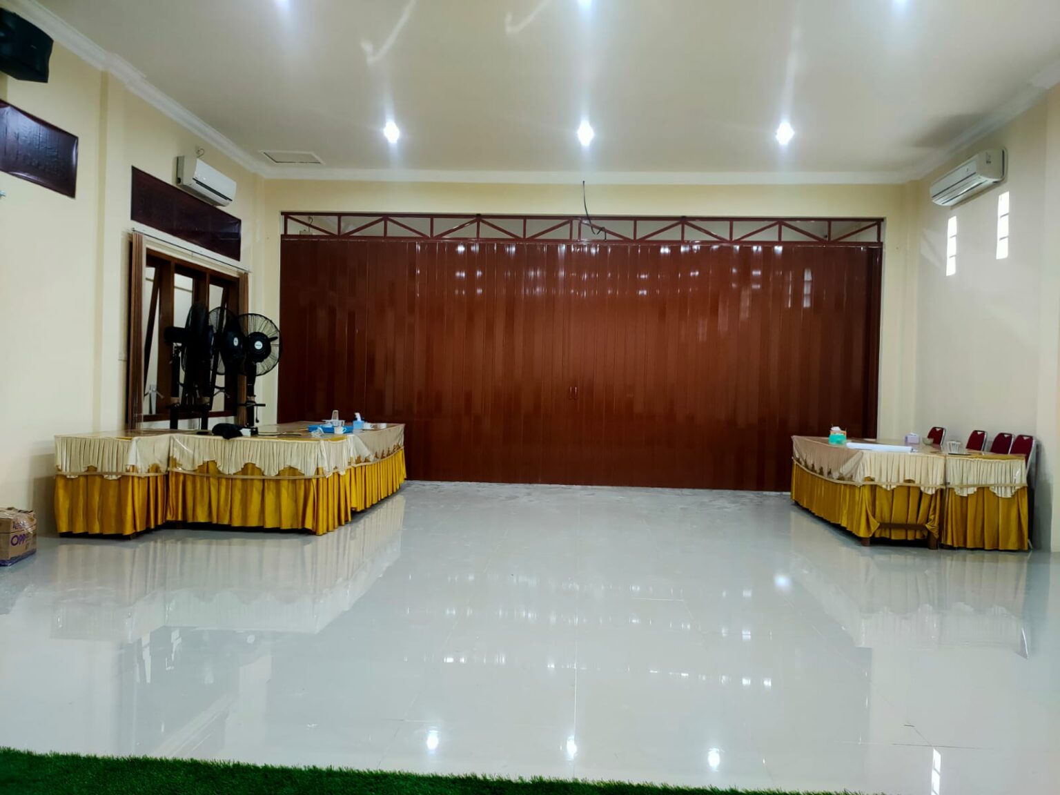 Ide Penyekat Ruang Tamu Minimalis Terbaru dan Bagus