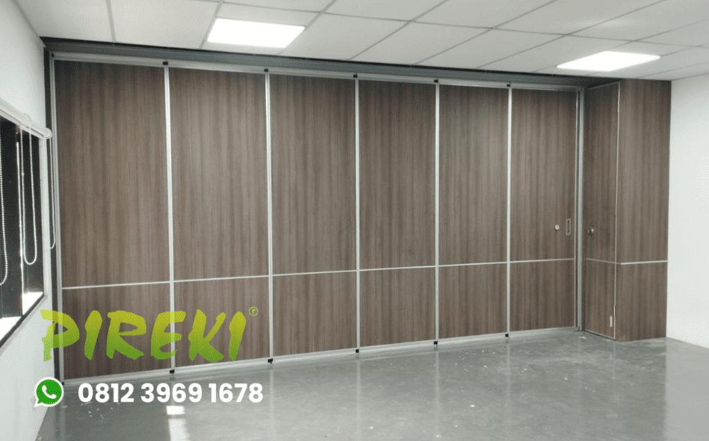 Partisi 2 Muka HPL Pintu Lipat Minimalis