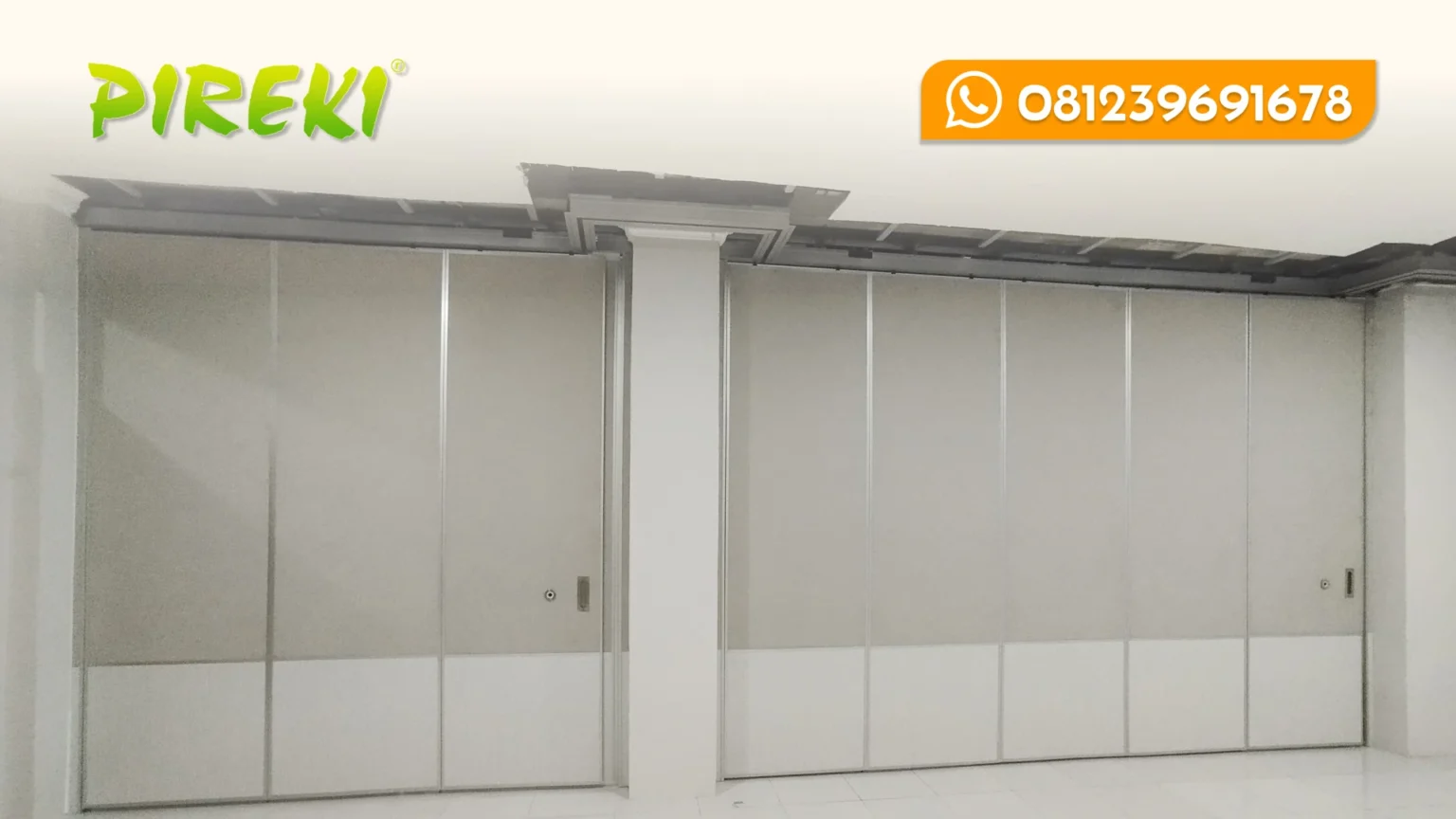 pintu partisi ruangan sekolah